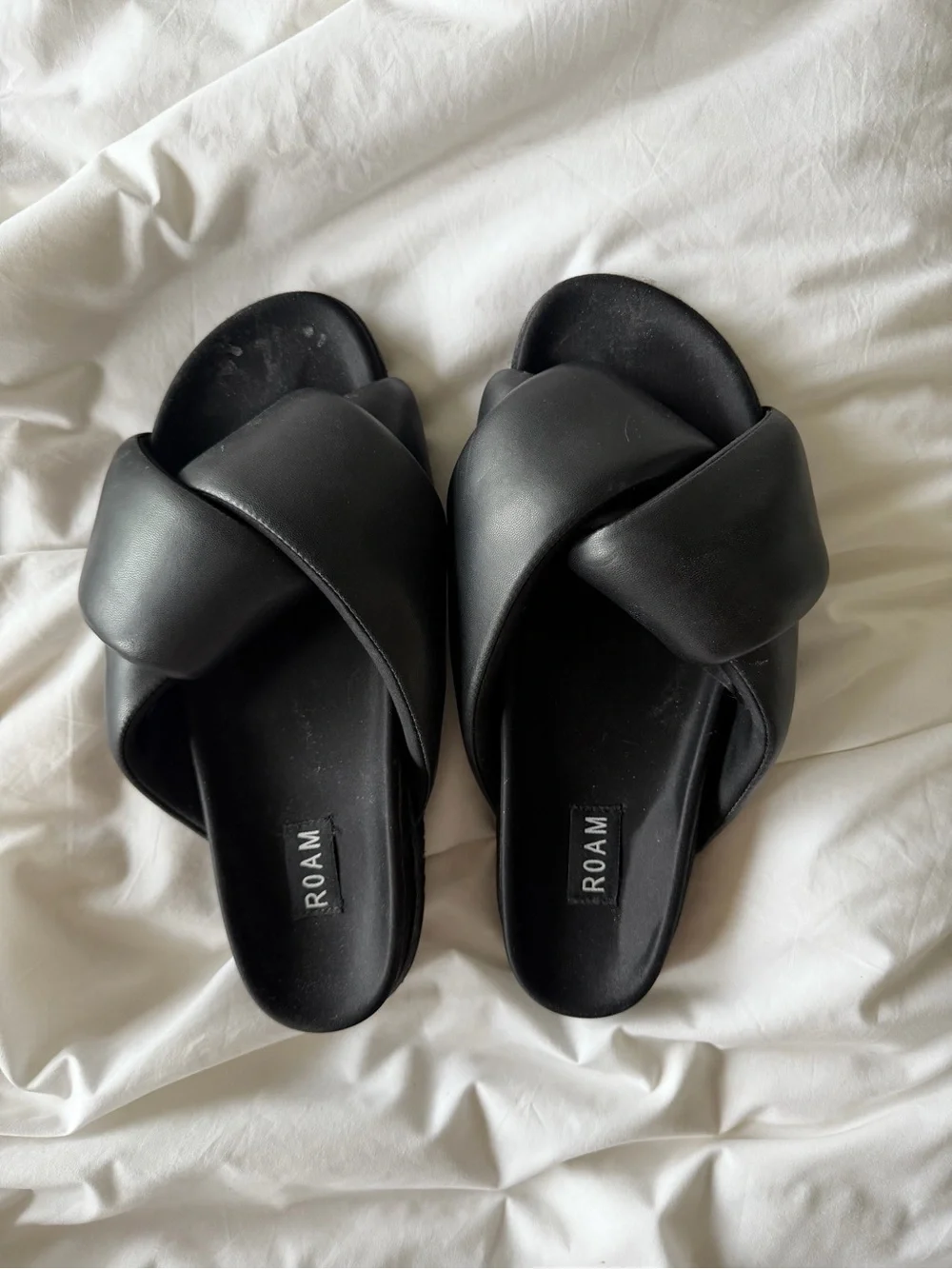 ROAM Black Puffy Slide Sandals
